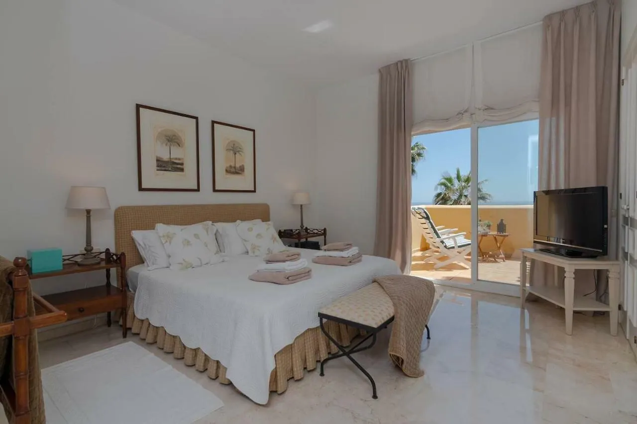 Superb Front Line Location With Heated Pool Apartment Marbella Spain