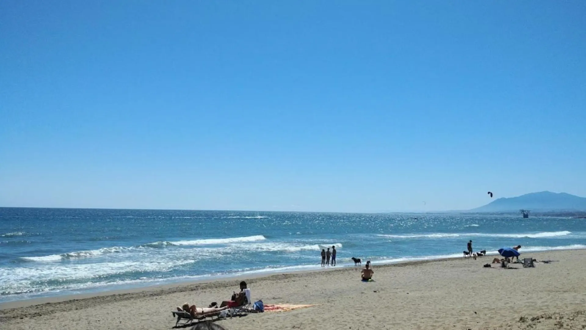Apartmán Superb Front Line Location With Heated Pool Marbella